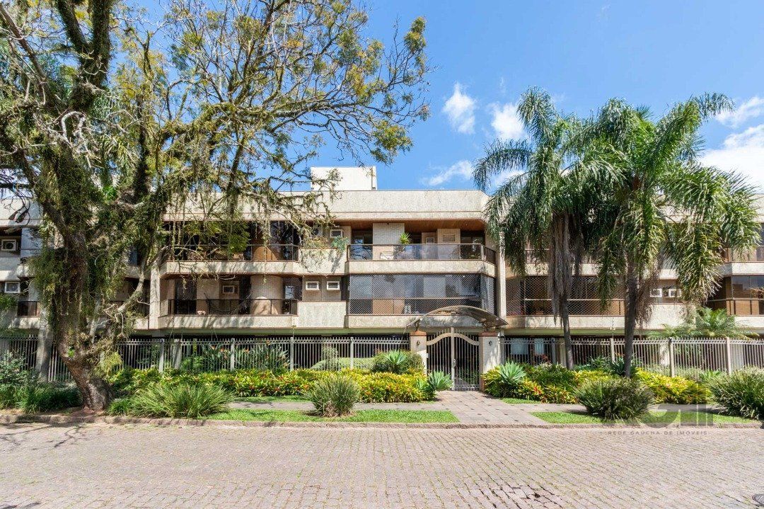 Apartamento, 3 quartos, 200 m² - Foto 1