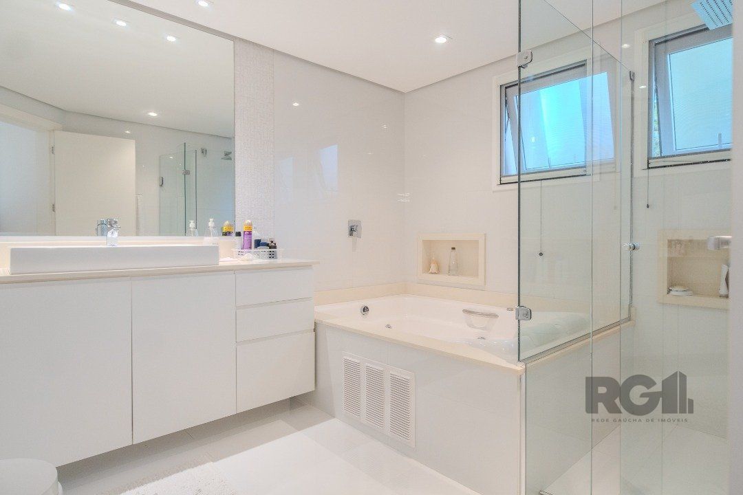 Casa à venda com 3 quartos, 358m² - Foto 47
