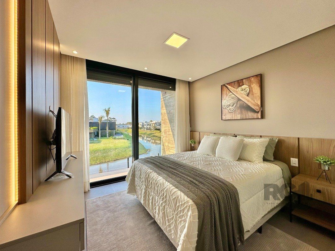 Casa de Condomínio à venda com 5 quartos, 322m² - Foto 23