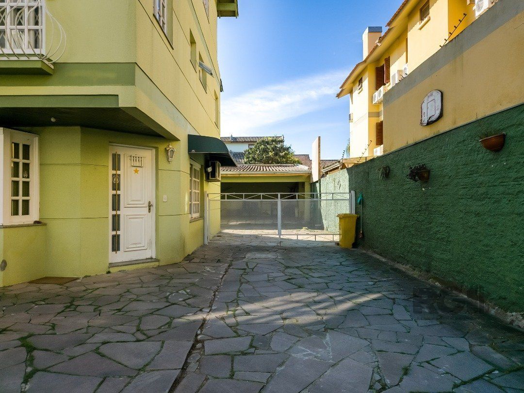 Casa de Condomínio à venda com 3 quartos, 182m² - Foto 28