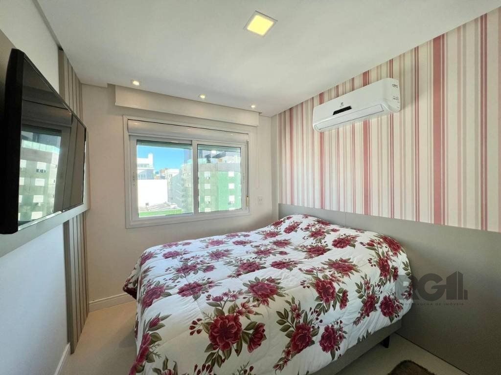 Apartamento à venda com 4 quartos, 193m² - Foto 27