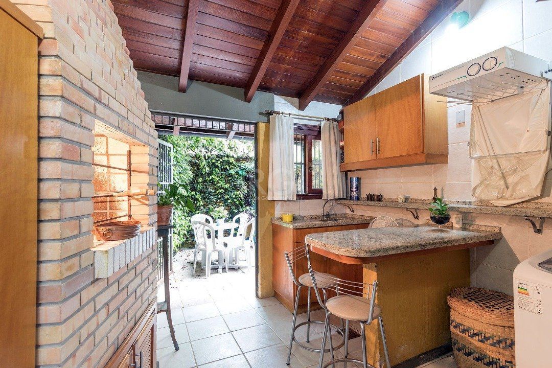Casa de Condomínio à venda com 3 quartos, 194m² - Foto 10