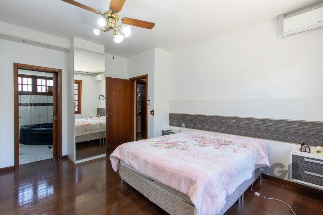 Casa à venda com 3 quartos, 222m² - Foto 33