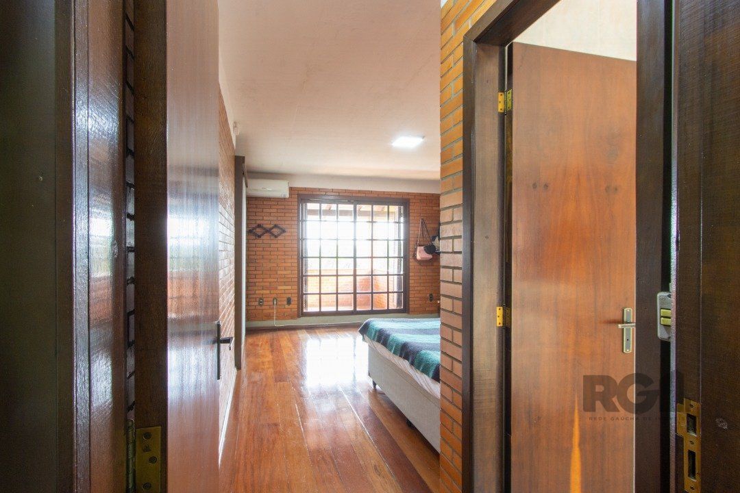 Casa à venda com 3 quartos, 220m² - Foto 18