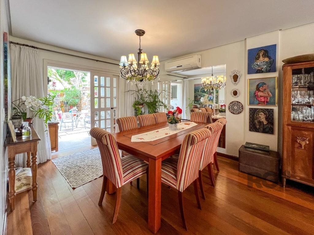 Casa de Condomínio à venda com 3 quartos, 224m² - Foto 6
