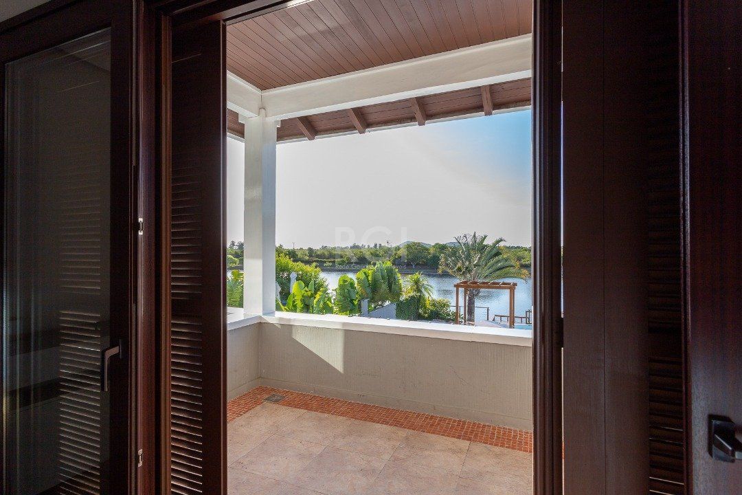 Casa à venda com 3 quartos, 320m² - Foto 54