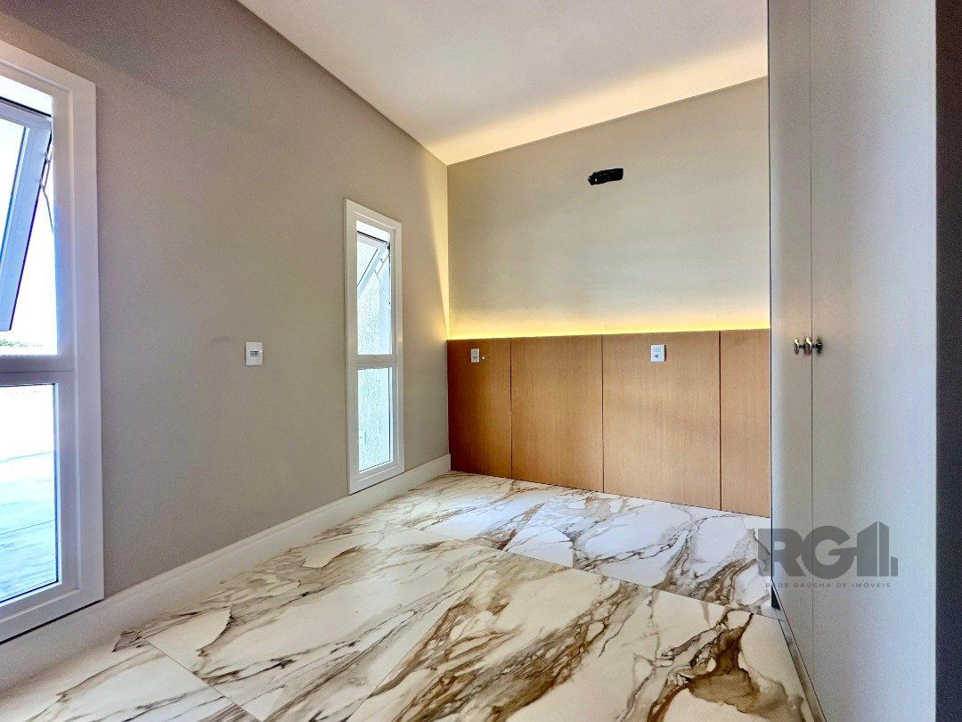 Casa de Condomínio à venda com 4 quartos, 330m² - Foto 16