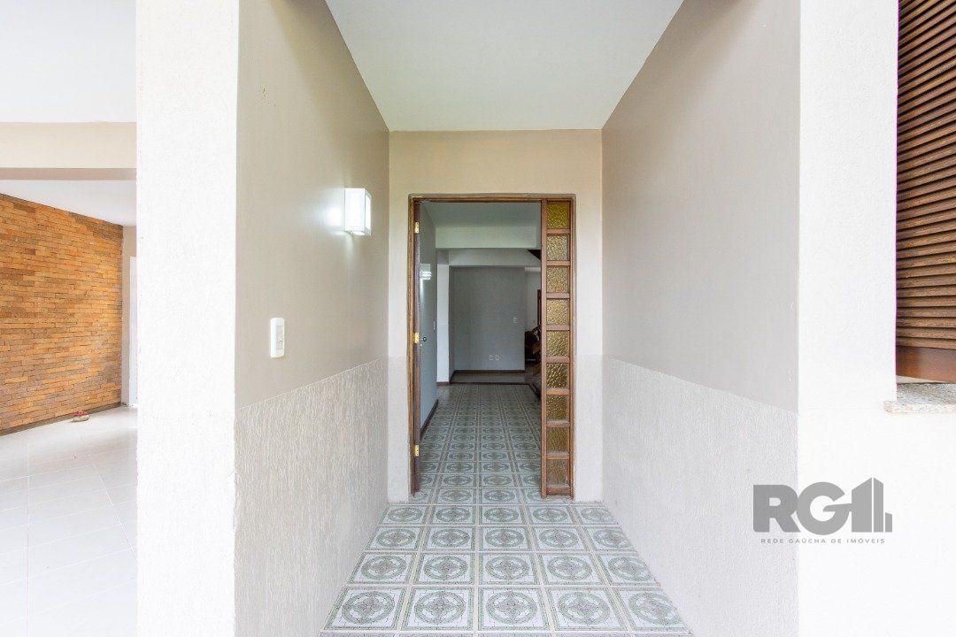 Casa à venda com 4 quartos, 256m² - Foto 6