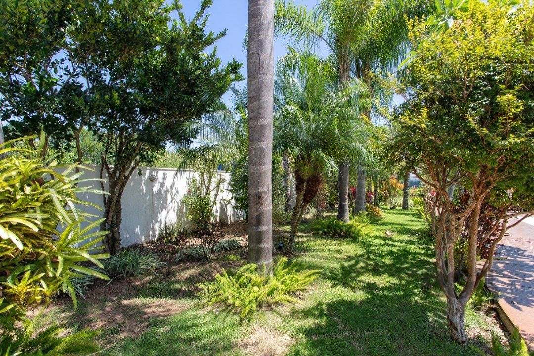 Casa de Condomínio à venda com 3 quartos, 450m² - Foto 24