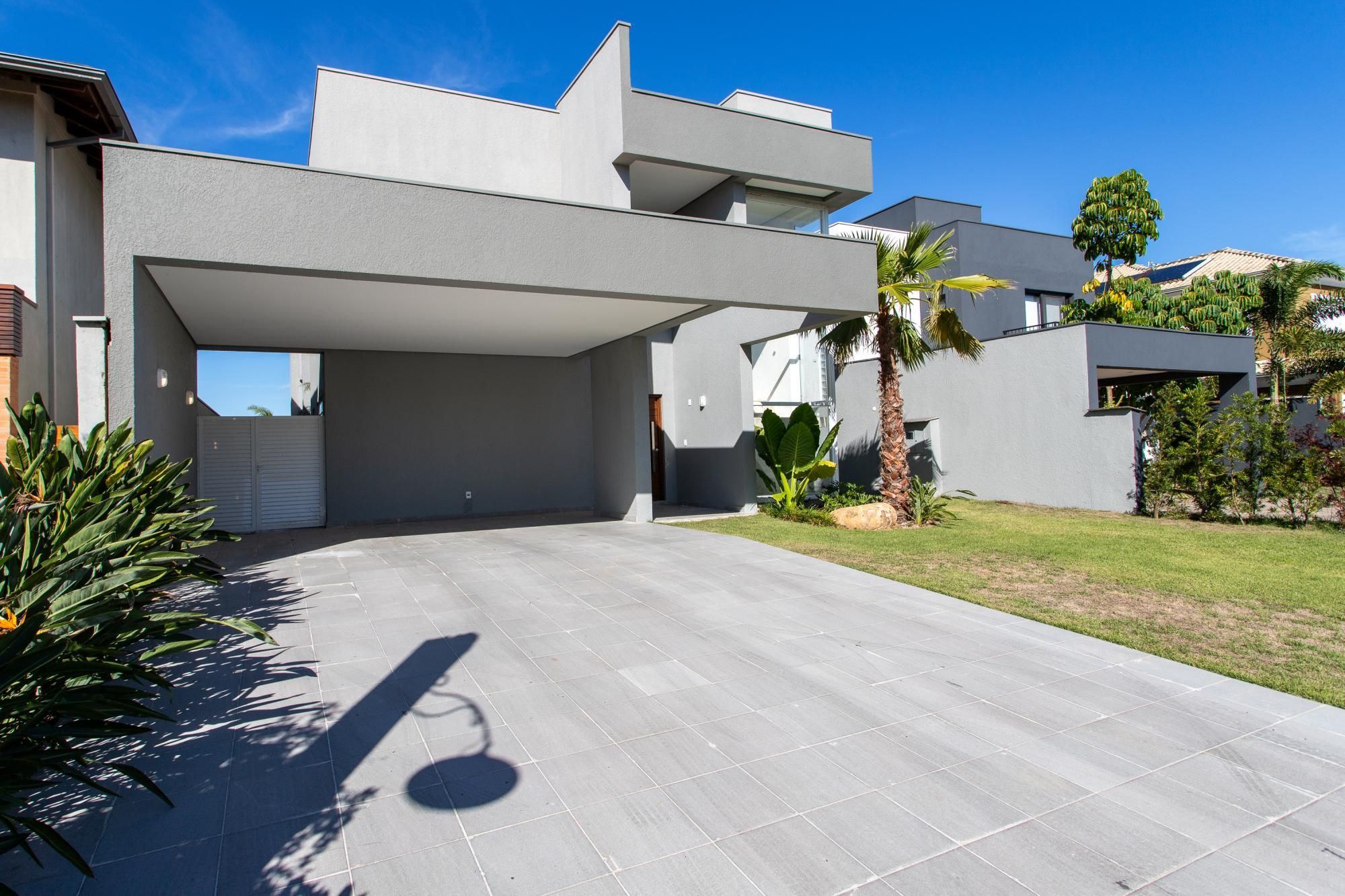 Casa de Condomínio à venda com 4 quartos, 297m² - Foto 3