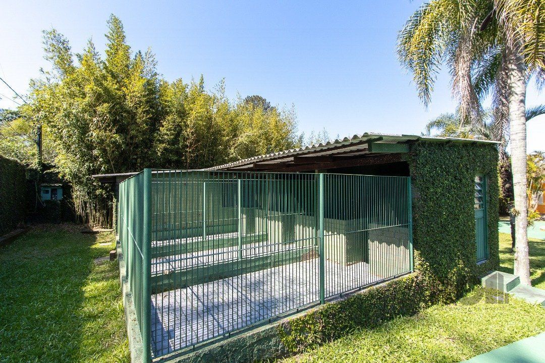 Casa à venda com 4 quartos, 483m² - Foto 3