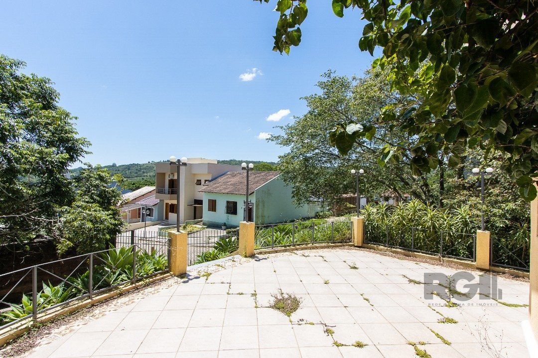 Casa à venda com 3 quartos, 239m² - Foto 25