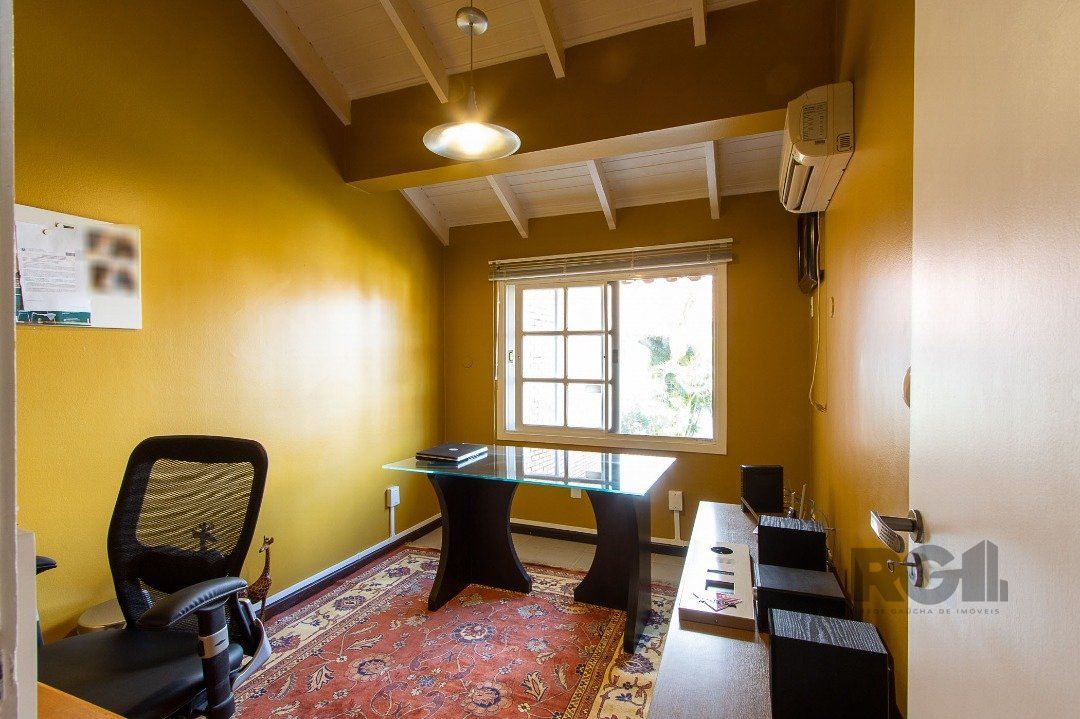 Casa de Condomínio à venda com 3 quartos, 217m² - Foto 27