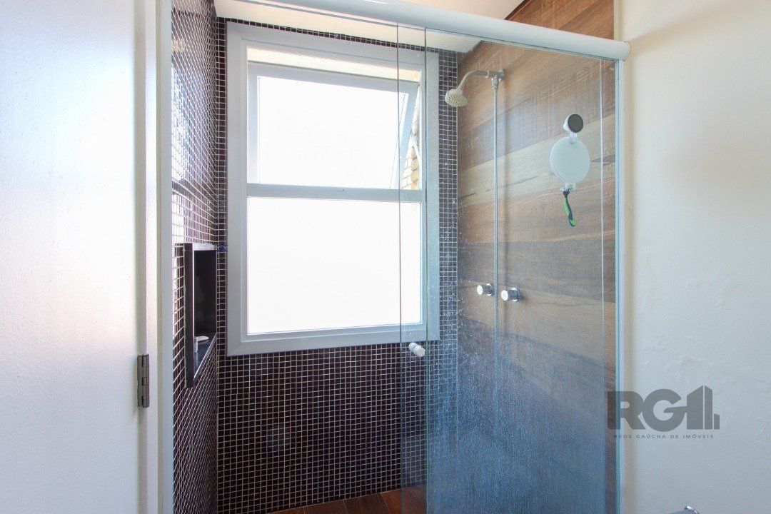 Casa de Condomínio à venda com 3 quartos, 222m² - Foto 34