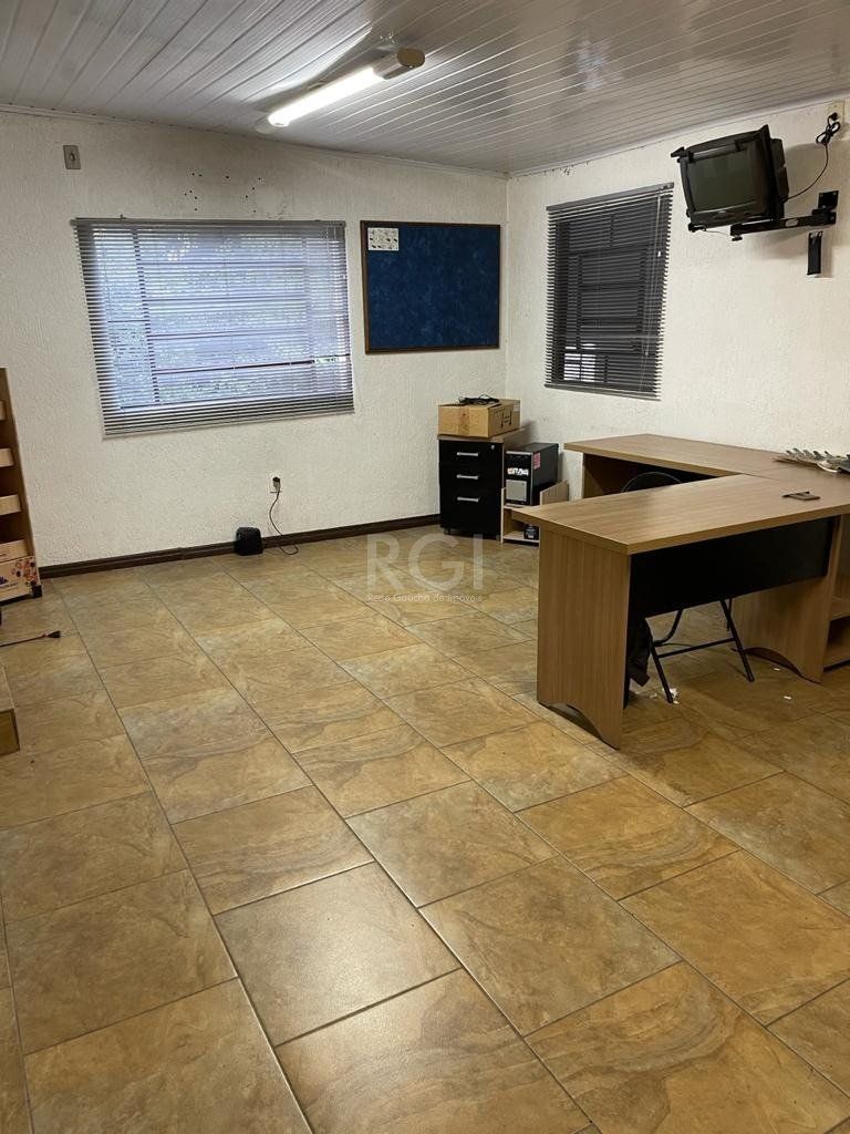 Casa à venda com 2 quartos, 594m² - Foto 11