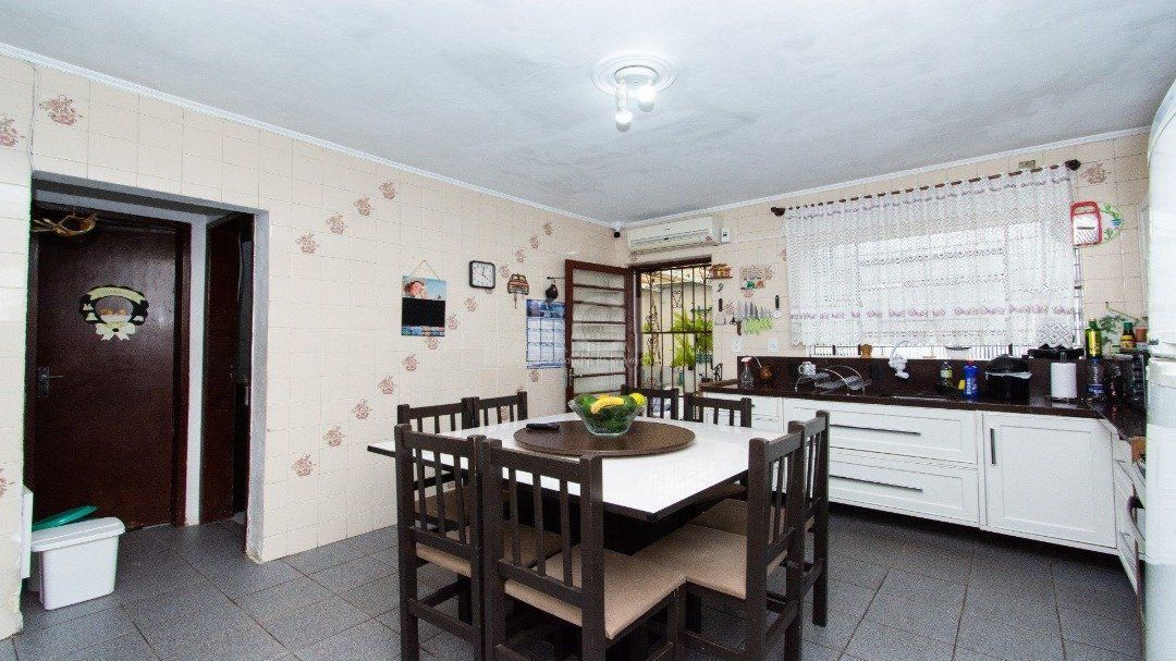 Casa, 3 quartos, 238 m² - Foto 13