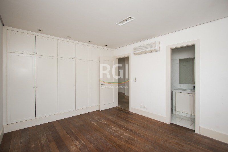 Casa de Condomínio à venda com 4 quartos, 322m² - Foto 20