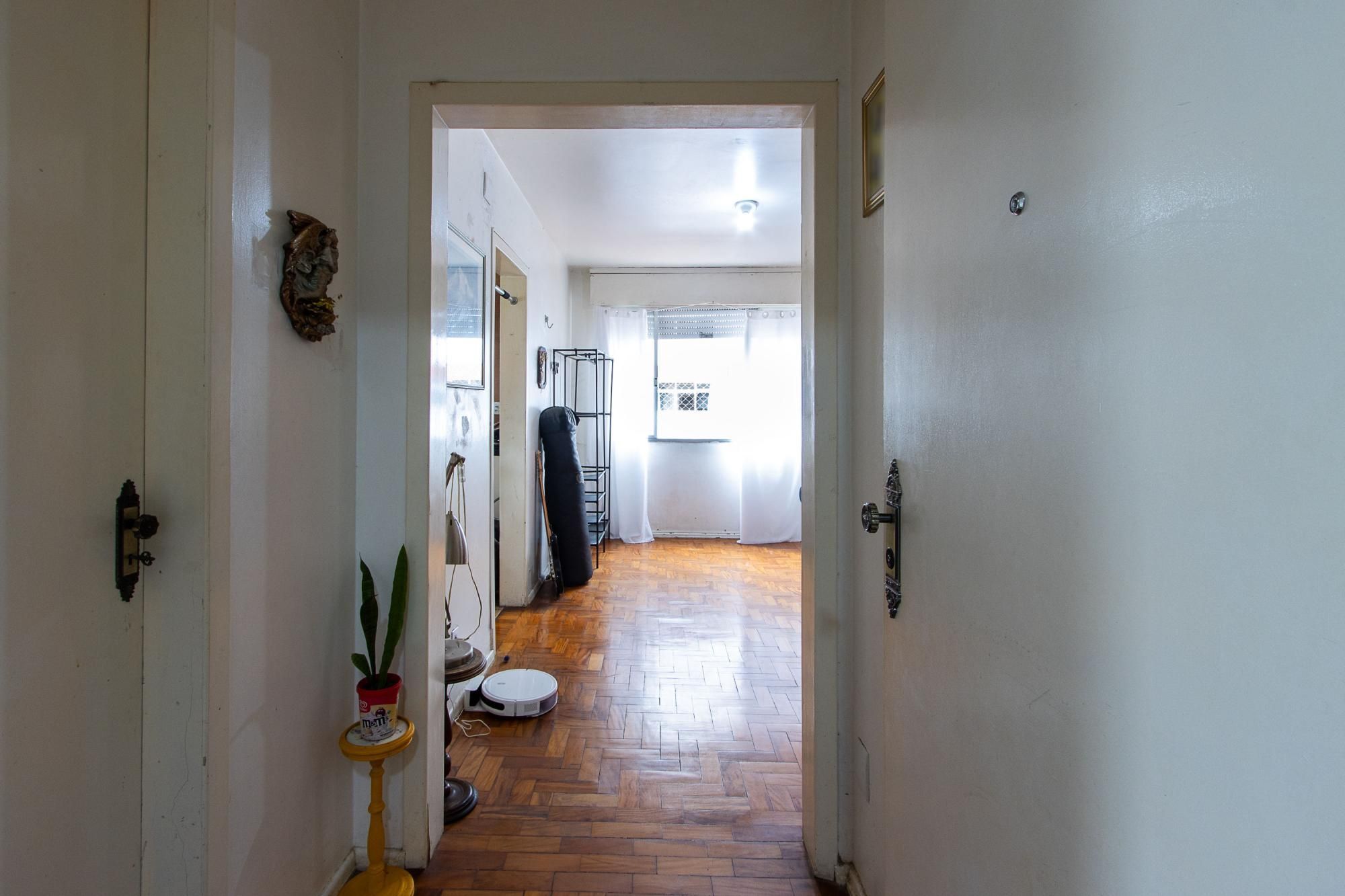 Apartamento 3 dormitórios no bairro Menino Deus