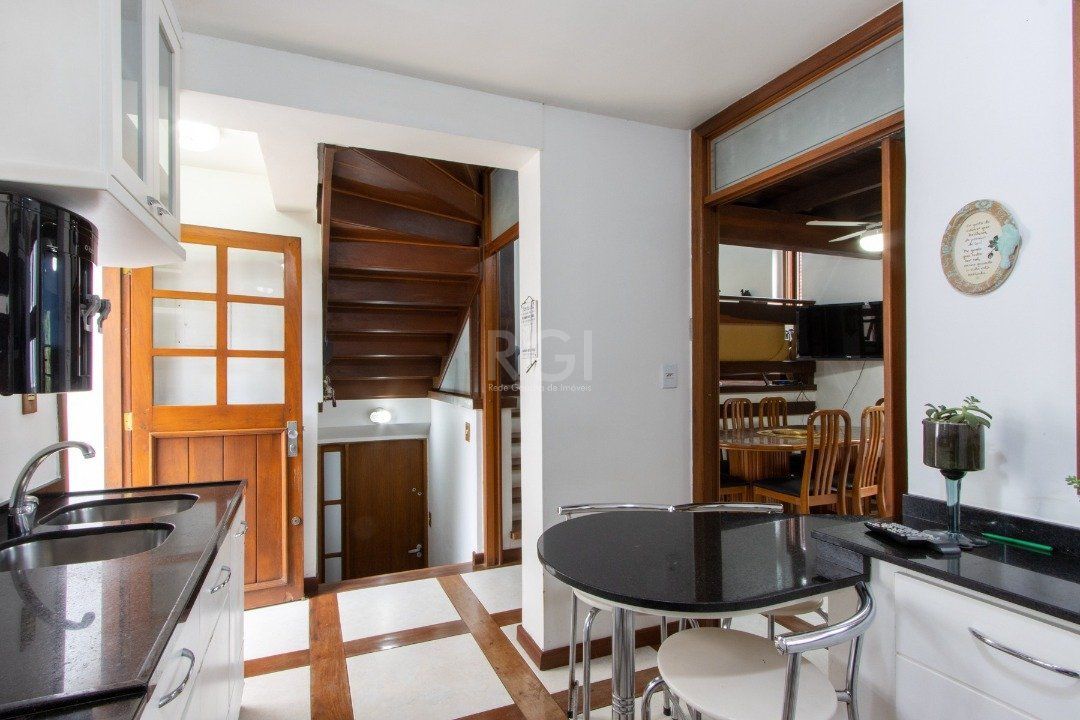 Casa de Condomínio à venda com 4 quartos, 184m² - Foto 41