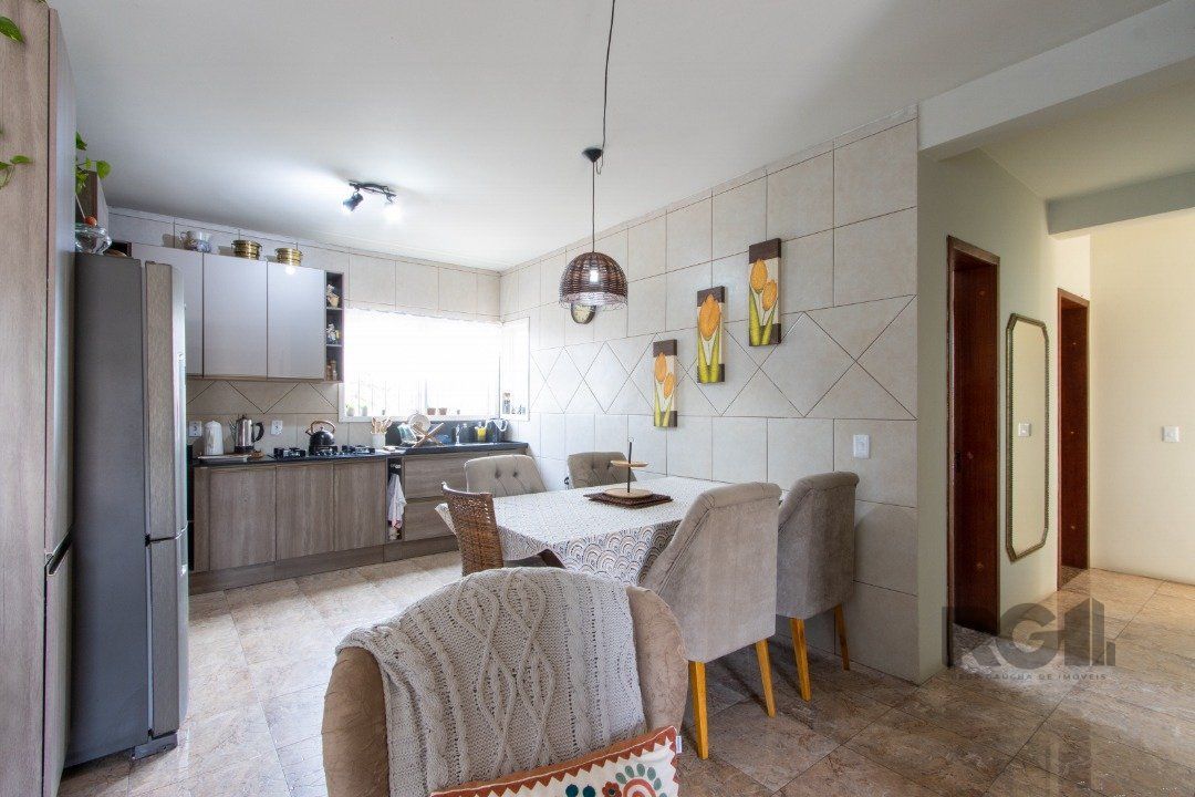 Casa à venda com 6 quartos, 288m² - Foto 47