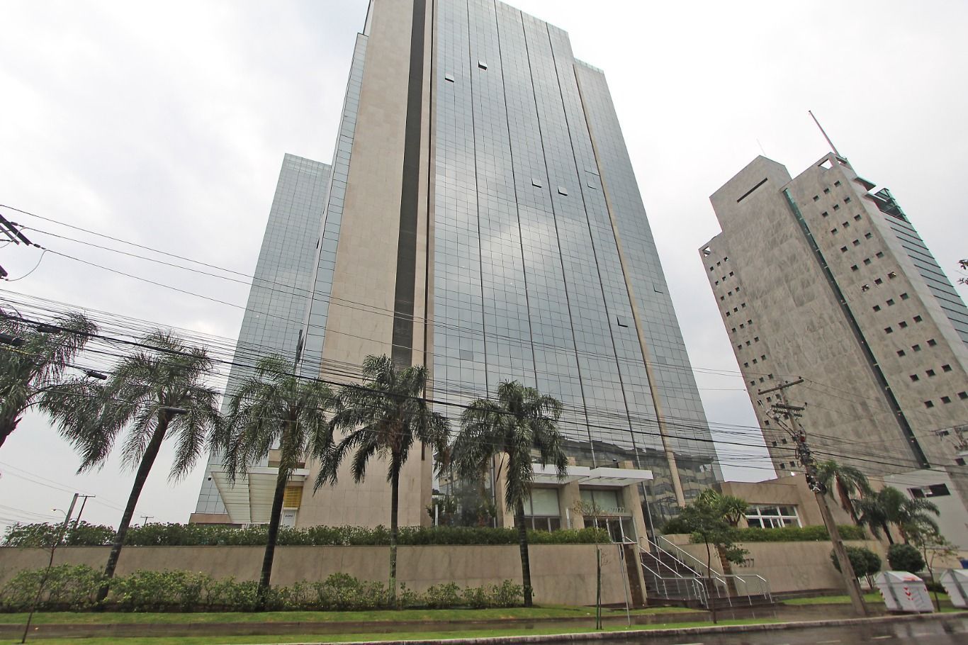 Apartamento à venda com 1 quarto, 42m² - Foto 28
