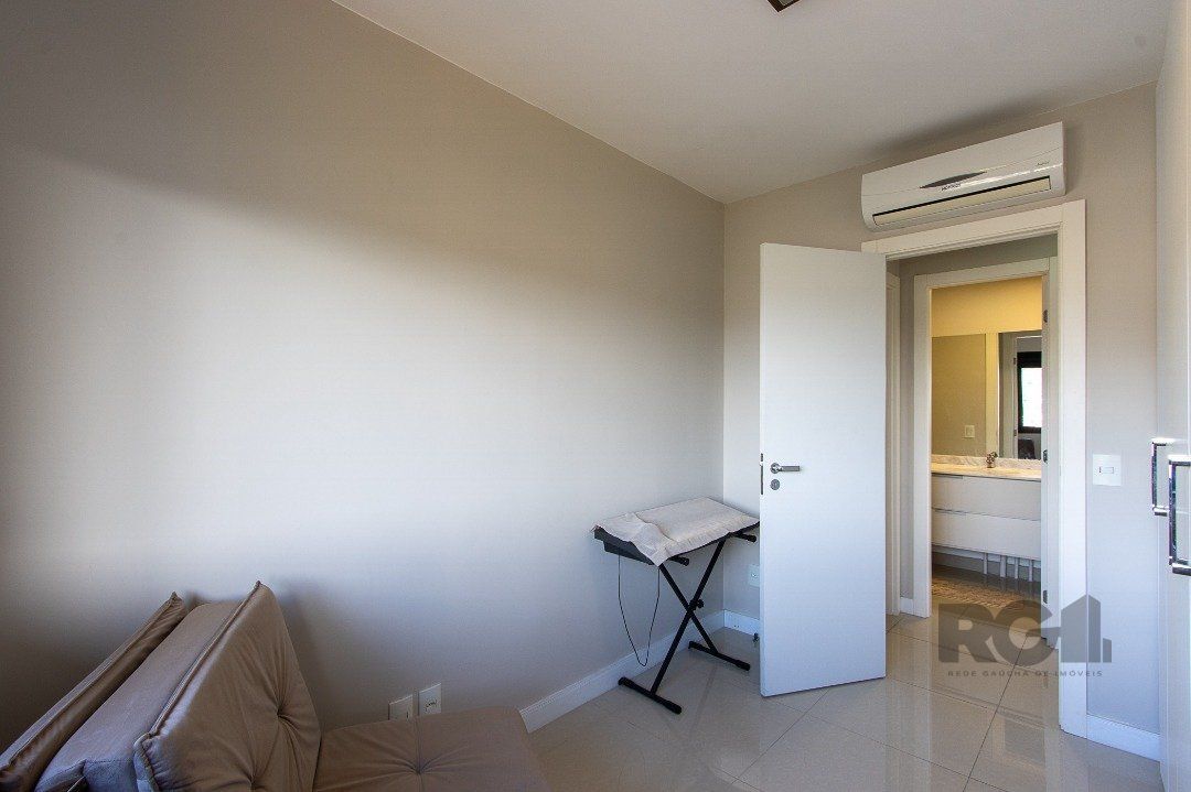 Apartamento à venda com 2 quartos, 70m² - Foto 29