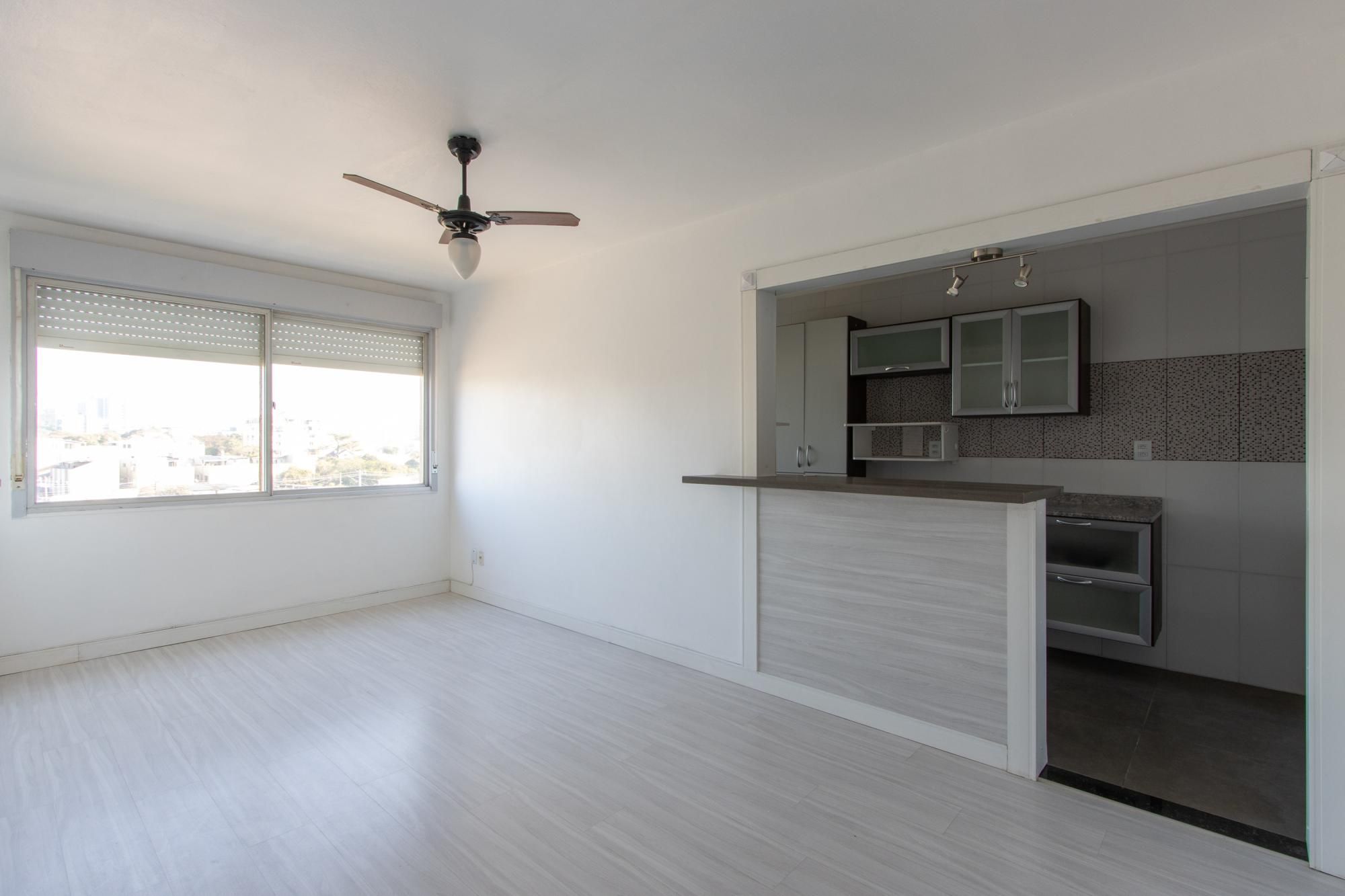 Apartamento à venda com 64m², 2 quartos, 1 vaga no bairro Cristal em Porto Alegre