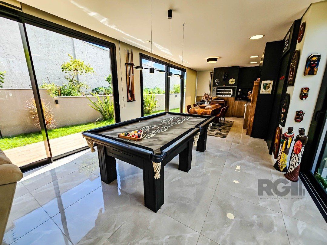 Casa de Condomínio à venda com 3 quartos, 390m² - Foto 3