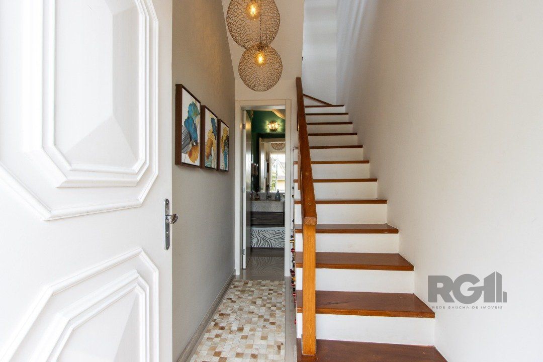 Casa de Condomínio à venda com 3 quartos, 259m² - Foto 5