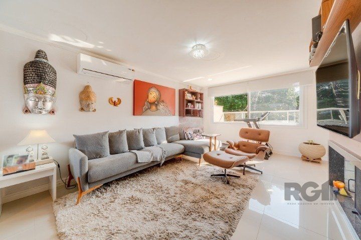 Casa de Condomínio à venda com 3 quartos, 201m² - Foto 2