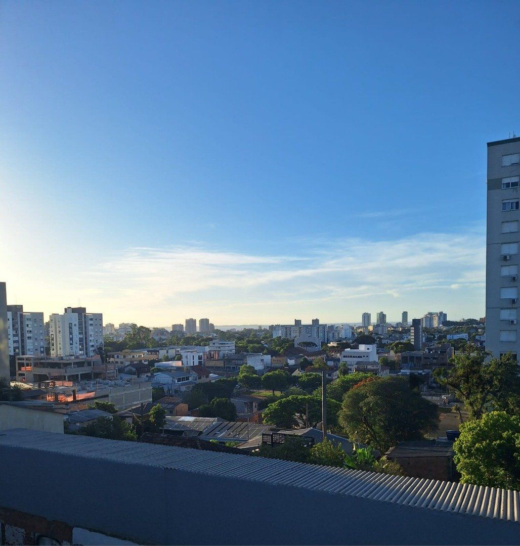 Apartamento à venda com 2 quartos, 75m² - Foto 22