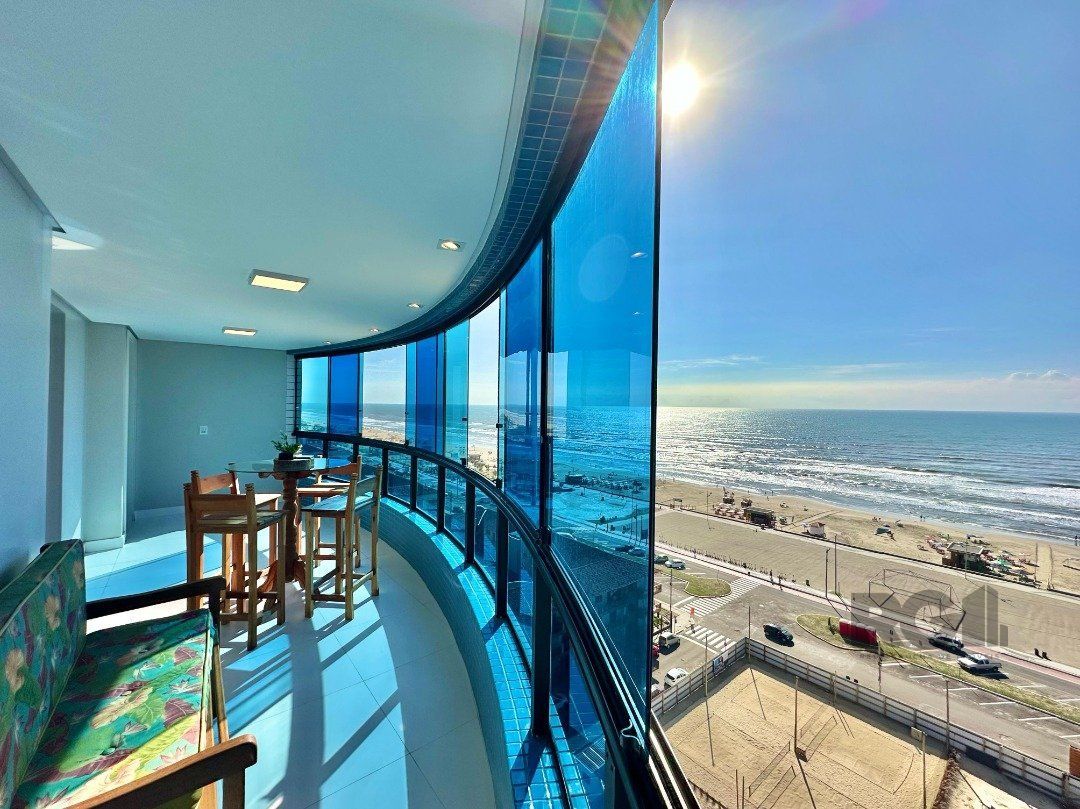 Apartamento, 3 dormitórios no bairro Centro em Capão da Canoa para Comprar