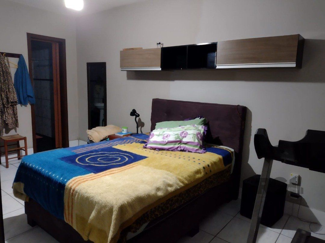 Casa à venda com 3 quartos, 281m² - Foto 10