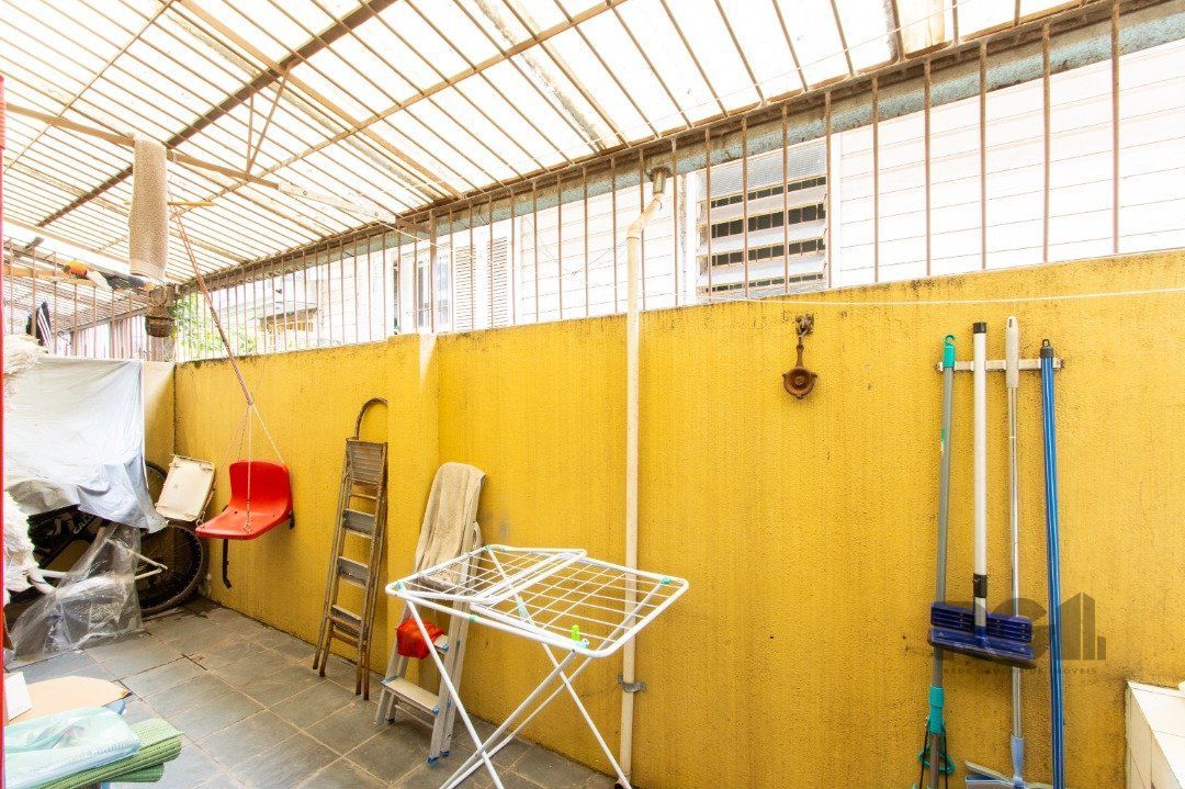 Casa à venda com 3 quartos, 135m² - Foto 11