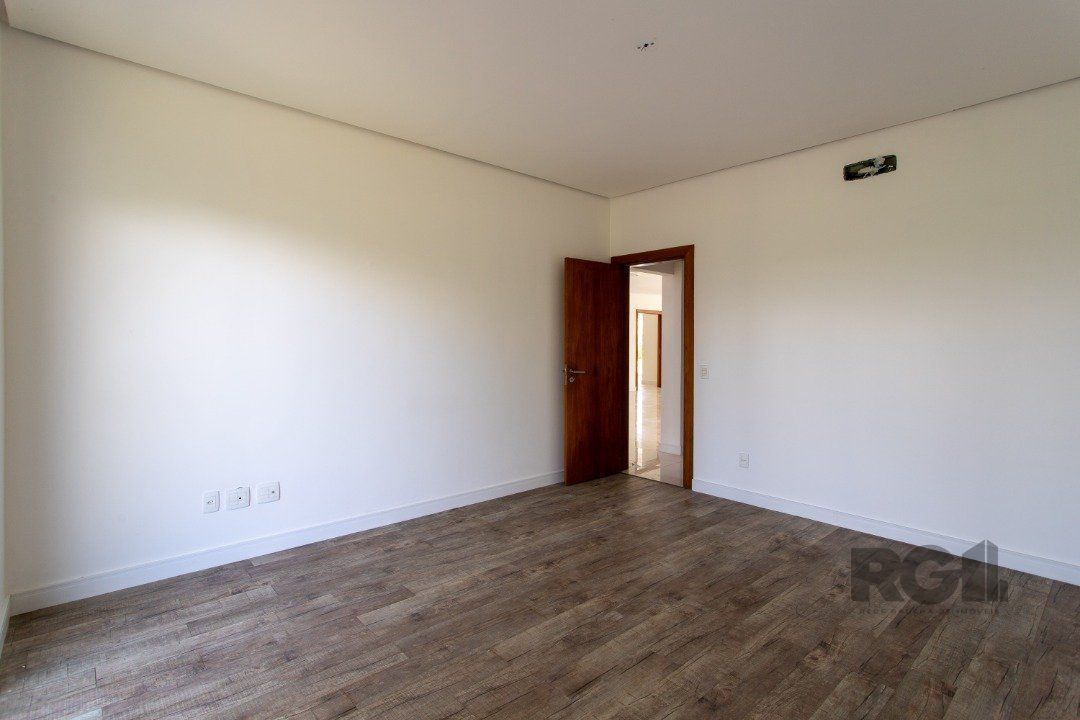 Casa de Condomínio à venda com 3 quartos, 450m² - Foto 39
