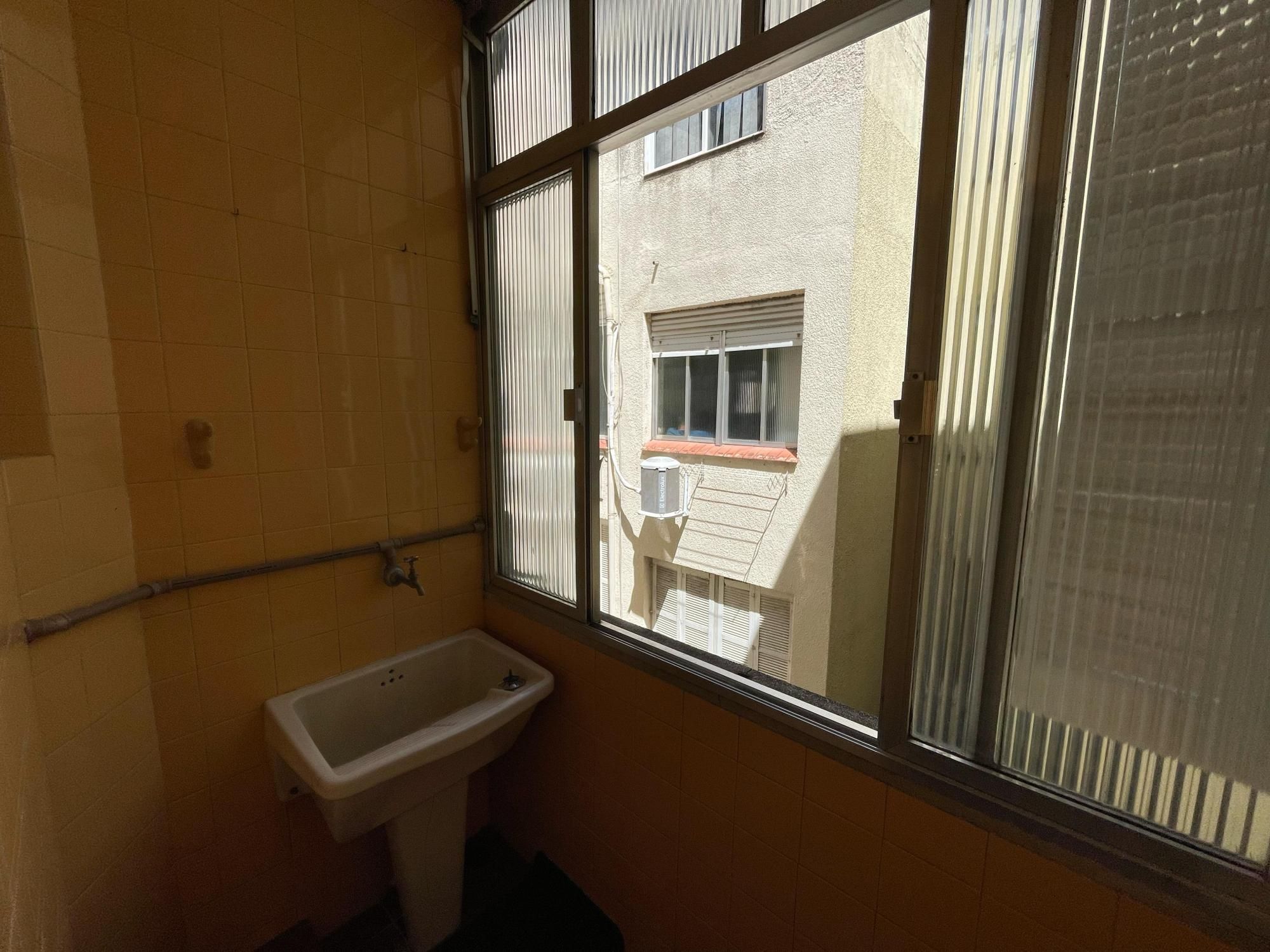 Apartamento à venda com 2 quartos, 83m² - Foto 26