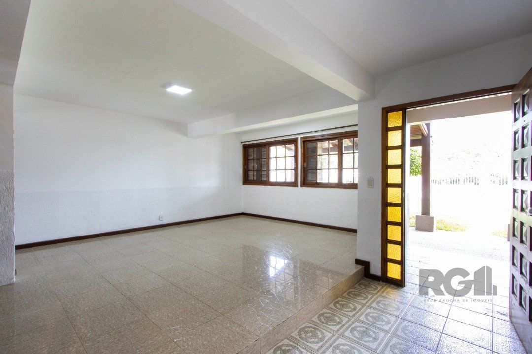 Casa à venda com 4 quartos, 256m² - Foto 8