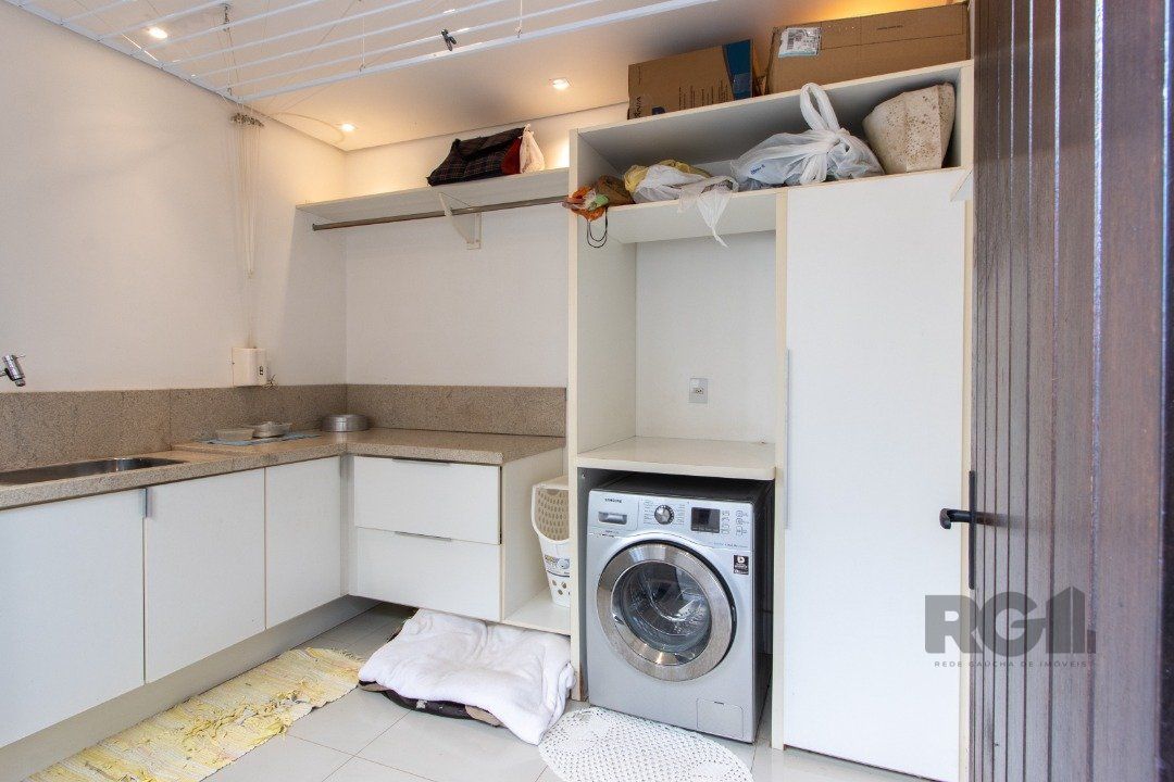 Casa de Condomínio à venda com 3 quartos, 360m² - Foto 30