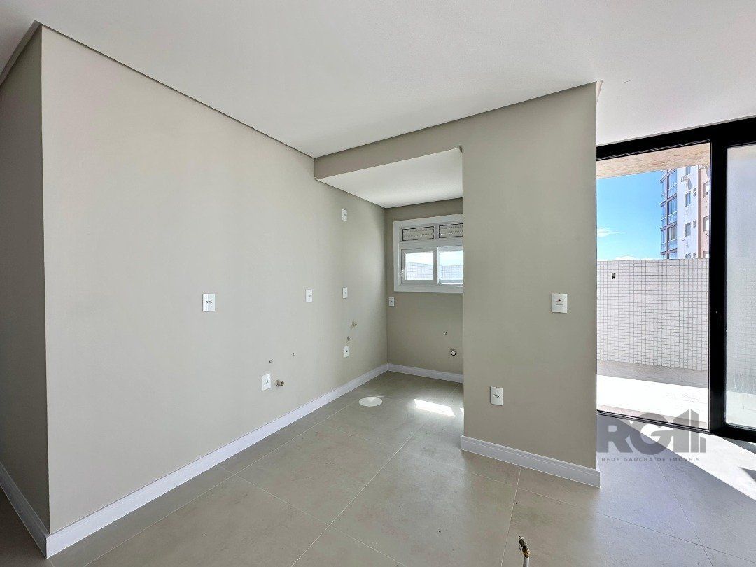 Apartamento à venda com 3 quartos, 109m² - Foto 7
