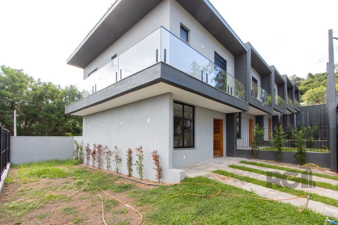Sobrado à venda com 3 quartos, 96m² - Foto 2