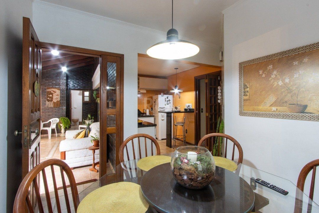 Casa à venda com 5 quartos, 250m² - Foto 21
