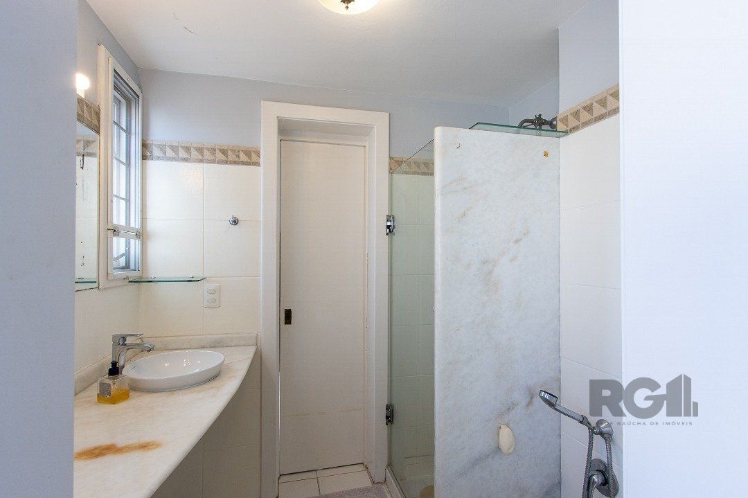 Casa de Condomínio à venda com 3 quartos, 217m² - Foto 54