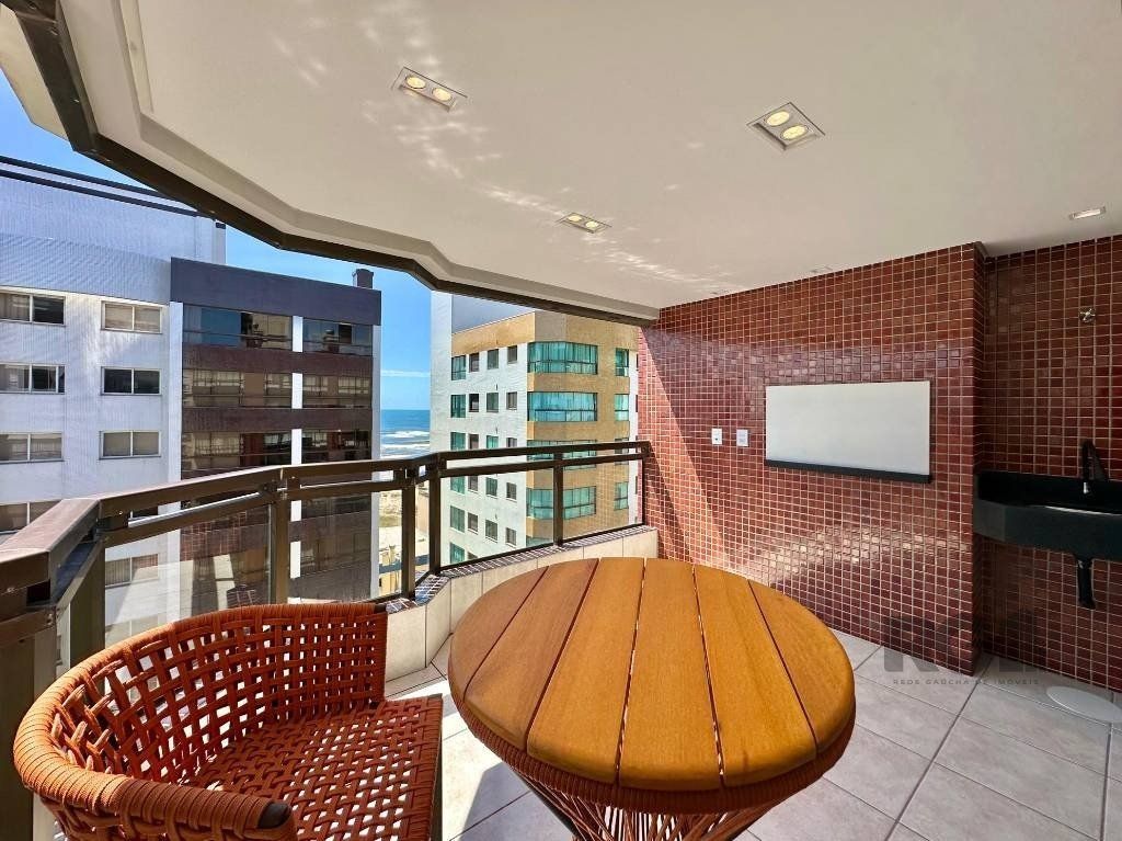 Apartamento à venda com 2 quartos, 67m² - Foto 6