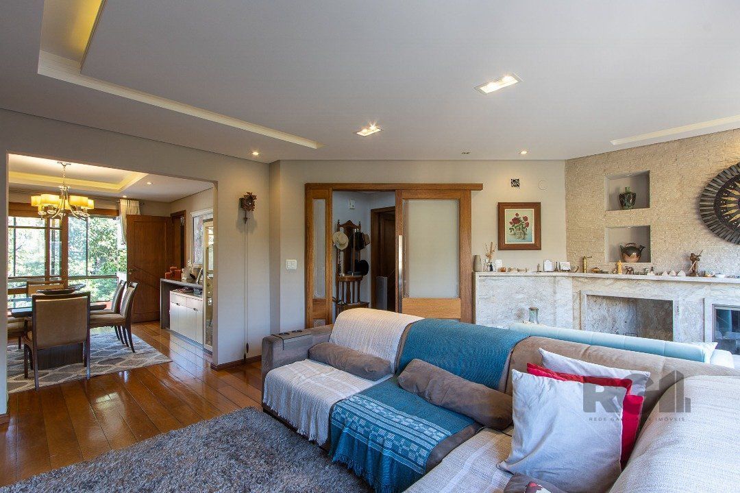 Casa de Condomínio à venda com 3 quartos, 200m² - Foto 9