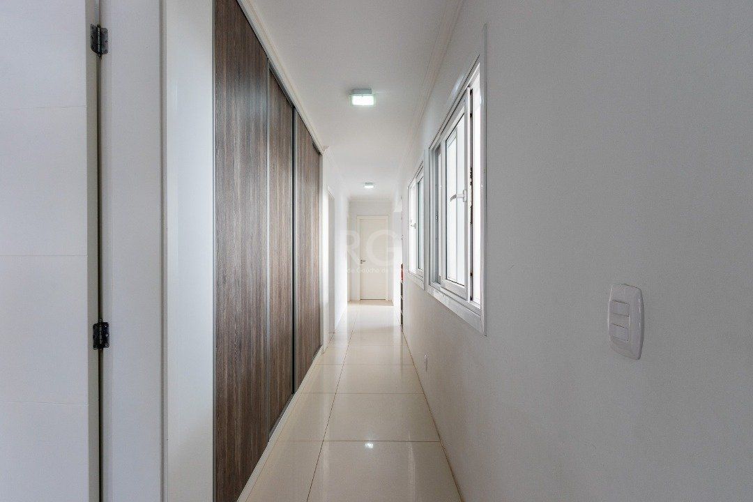 Casa à venda com 4 quartos, 377m² - Foto 42
