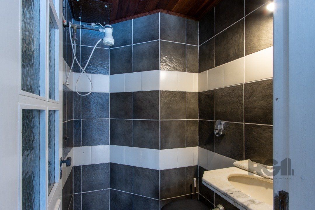 Casa à venda com 4 quartos, 306m² - Foto 25
