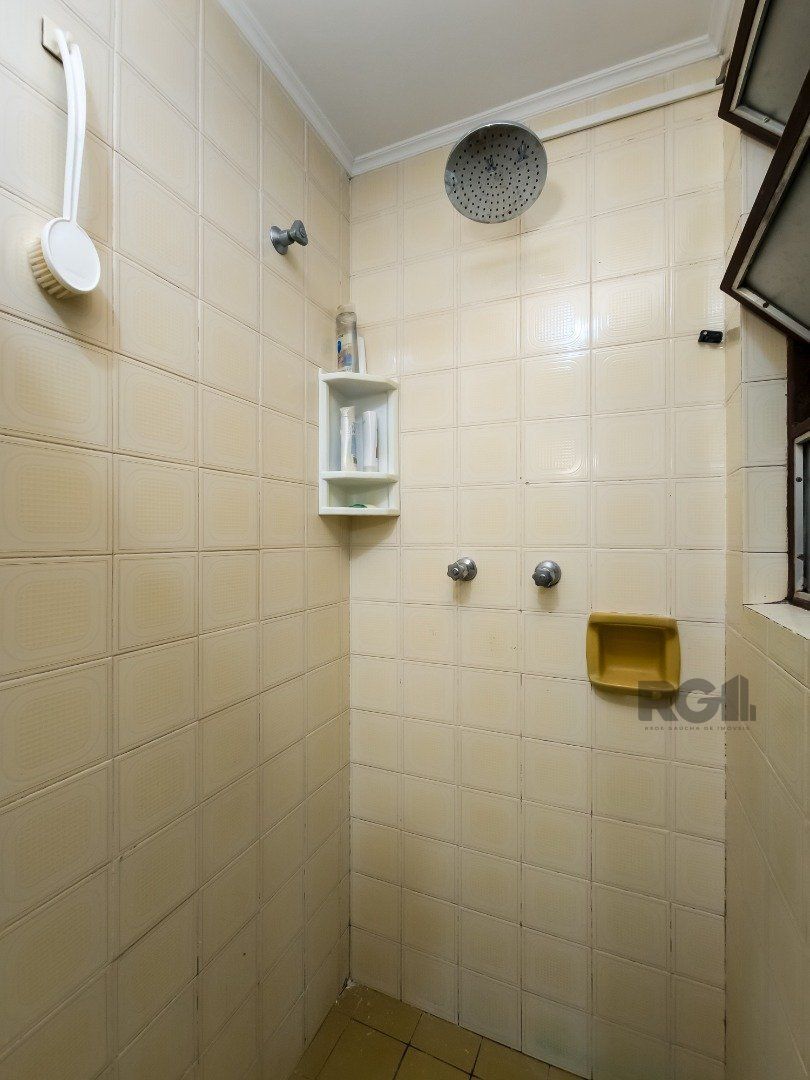 Apartamento à venda com 1 quarto, 42m² - Foto 20