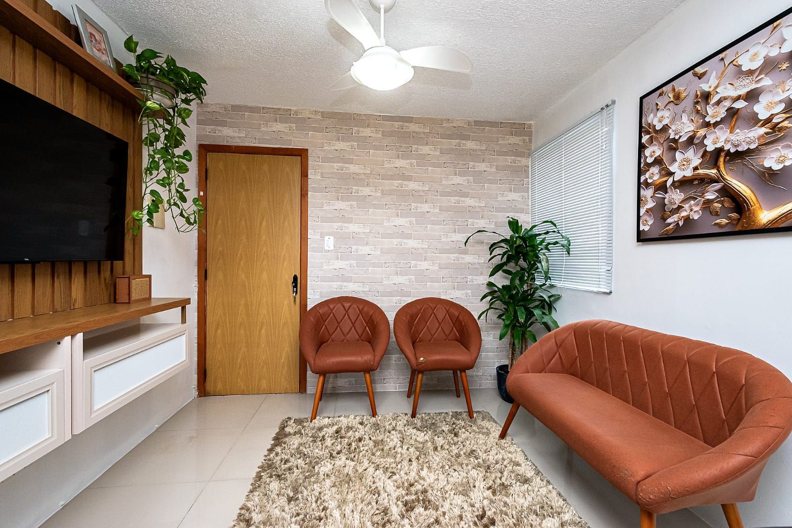 Apartamento 2 dormitórios Bairro Canudos.