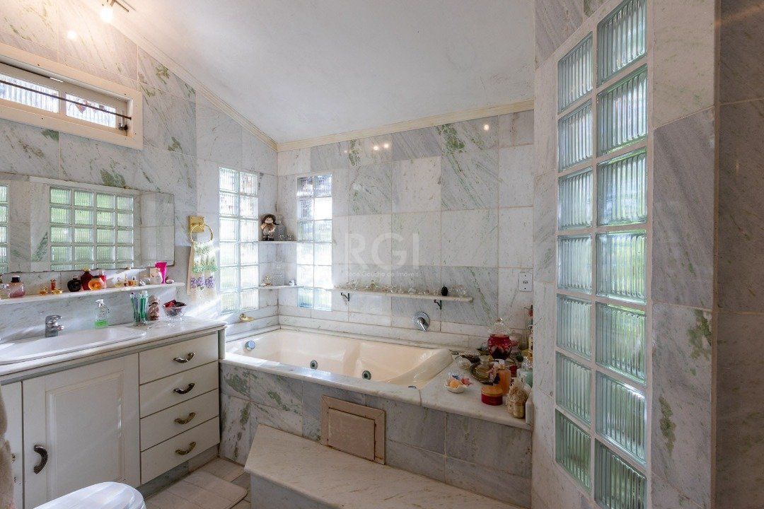 Casa à venda com 4 quartos, 192m² - Foto 23