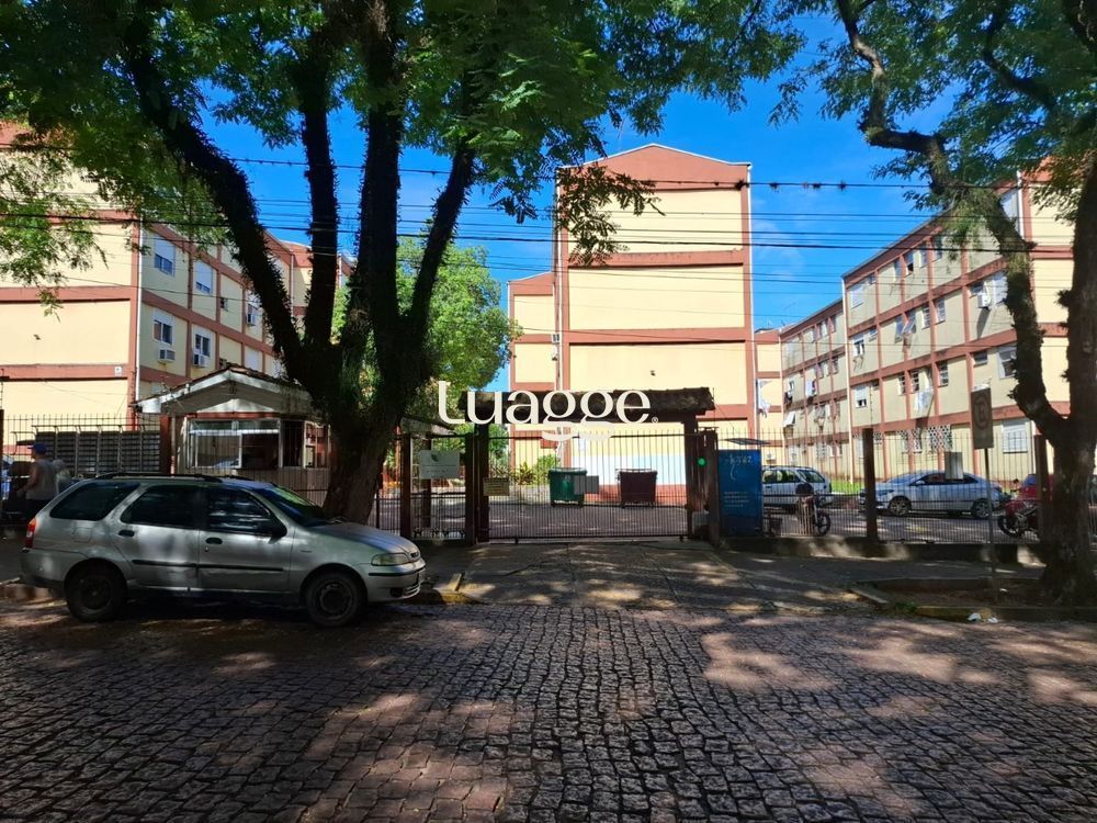APARTAMENTO REFORMADO, 3 QUARTOS, 1 VAGA ROTATIVA - BAIRRO CAMAQUÃ
